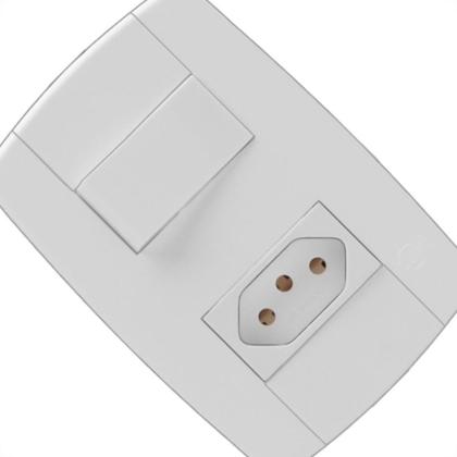 Imagem de Conjunto Ilumi Lev Modular Com Placa 1 Simples + Tomada 2P+T. 10A. - 87200