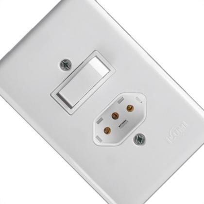 Imagem de Conjunto Ilumi Stylus Branco Com Placa 1 Paralelo + Tomada 2P+T. 20A. 20281