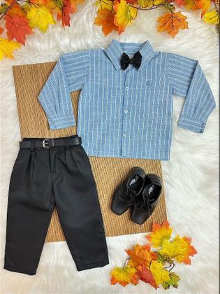 Imagem de Conjunto Infantil Camisa Listrada Azul e Calça Preta com Cinto e Gravatinha