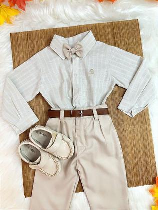 Imagem de Conjunto Infantil Camisa Listrada e Calça Bege com Cinto - Estilo e Conforto para Crianças