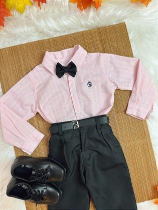 Imagem de Conjunto Infantil Camisa Listrada Salmão e Calça Preta com Cinto e Gravatinha