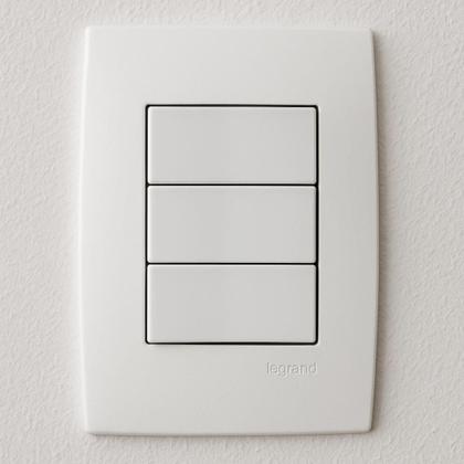 Imagem de Conjunto Interruptor 3 Teclas Simples Pial Plus