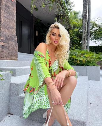 Imagem de Conjunto Kimono E Cropped Bojo Estampado Viscose Lastex