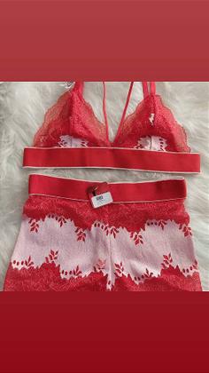 Imagem de Conjunto Love Renda Sem Bojo - Estilo e Conforto