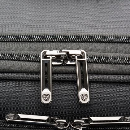 Imagem de Conjunto Luggage Traveler's Choice Lares Softside de 3 peças preto