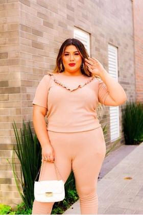 Imagem de Conjunto Malha Crepe Frio Blusa + Calça Com Bolso Plus Size