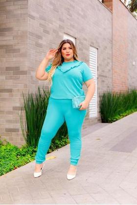 Imagem de Conjunto Malha Crepe Frio Blusa + Calça Com Bolso Plus Size