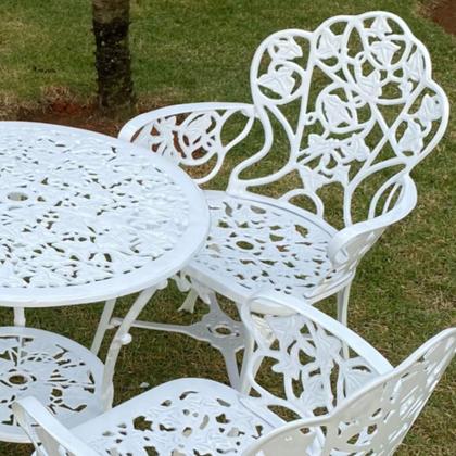 Imagem de Conjunto Nova Hera com Mesa Redonda e 4 Cadeiras Alumínio Fundido