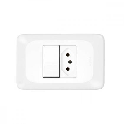 Imagem de Conjunto Pial Pop 4X2 Branco Com Placa (1Simples+Tomada 20A) Lgx10320
