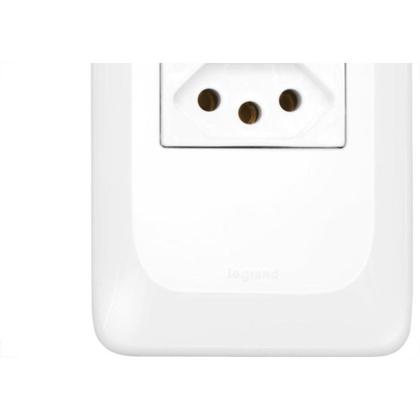 Imagem de Conjunto Pial Pop 4X2 Branco Com Placa (1Tomada 10A) Lgx030