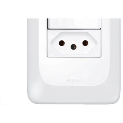 Imagem de Conjunto Pial Pop Modulo Com Placa 4X2 - 1 Simples+Tomada 2P+T. 20A. - Lgx10320