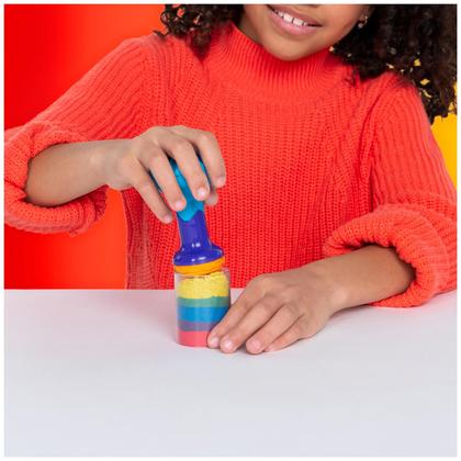 Imagem de Conjunto Play Sand Kinetic Sand Rainbow Mix com 3 cores e 6 ferramentas