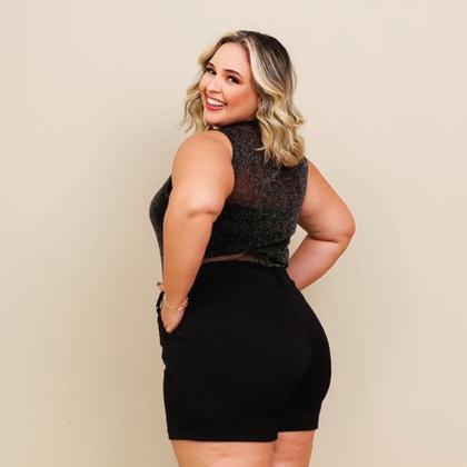 Imagem de Conjunto Plus Size Blusa de tule Cropped faixa + Short 0537