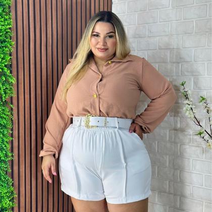Imagem de Conjunto Plus Size Feminino Blusa Social e Short com Cinto