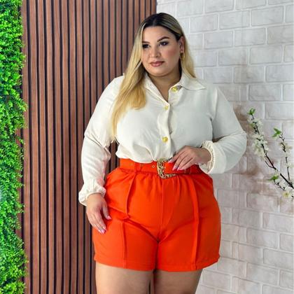 Imagem de Conjunto Plus Size Feminino Blusa Social e Short com Cinto