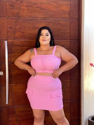 Imagem de Conjunto Plus Size Saia Curta Bolso Frontal e Top Regata