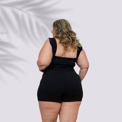 Imagem de Conjunto Plus Size Short Saia Detalhe Botão e Cinto 0600