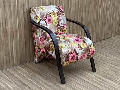 Conjunto Poltronas Braço Madeira Floral 66 México - Alpoim Imagem de Conjunto Poltronas Braço Madeira Floral 66 México