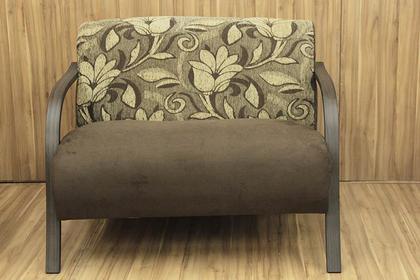 Conjunto Poltronas Braço Madeira Marrom/Floral 603/425 México - Alpoim Imagem de Conjunto Poltronas Braço Madeira Marrom/Floral 603/425 México