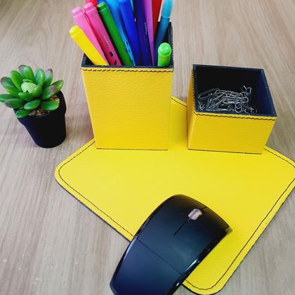 Conjunto Porta Lapis E Clips Apoio De Mouse Pad Escritório - Material Sintético - Apparatos Imagem de Conjunto Porta Lapis E Clips Apoio De Mouse Pad Escritório - Material Sintético