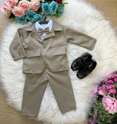 Imagem de Conjunto Social Terno com Blaizer Bege e Camisa Branca de Microfibra