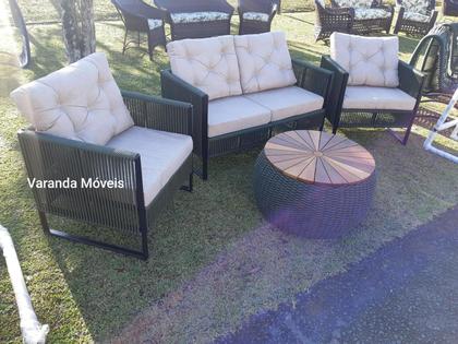 Imagem de Conjunto Sofá Poltronas Mesa Área Externa Interna Varanda Jardim em Corda Náutica e Alumínio