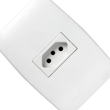 Imagem de Conjunto Soprano Ilus 4X2 Branco Com Placa(1Tomada 20A) 5Ub99050