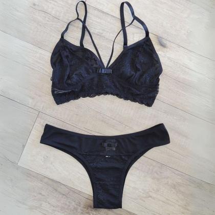 Imagem de Conjunto Tirinhas Sutiã Sem Bojo Sem Aro Com Tule Renda E Strappy Bra