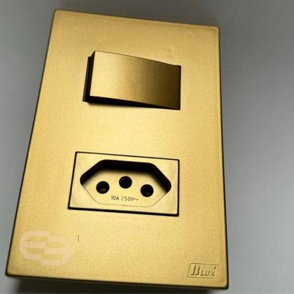 Imagem de Conjunto Tomada 10a 20a 4x2 Dourada Fosco Interruptor Simples Paralelo Ouro Nobre Satin Blux