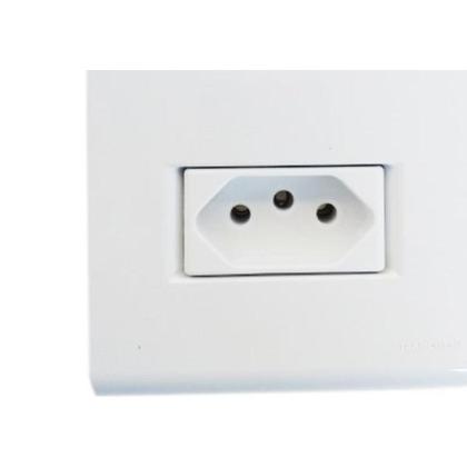 Imagem de Conjunto Tramontina Liz 4X2 Branco Com Placa (1 Simples+Tomada 10A)