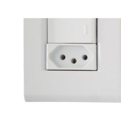Imagem de Conjunto Tramontina Liz 4X2 Branco Com Placa (2 Simples+Tomada 10A)