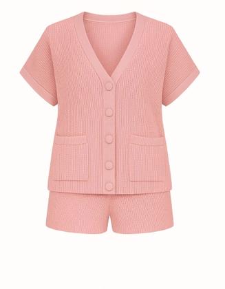 Imagem de Conjunto Tricot Blusa Colete Com Botões E Short R191