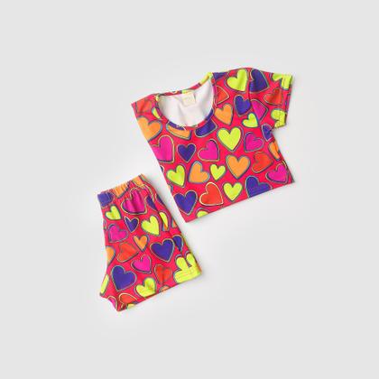 Imagem de Conjunto Verão Menina Cereja Cropped e Shorts com Cadarço Corações