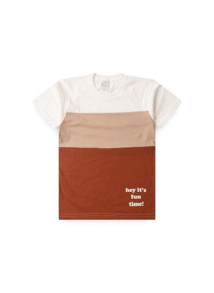 Imagem de Conjunto Verão Menino Infantil Natural Camiseta e Bermuda Recortes