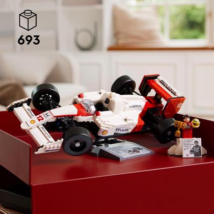 Imagem de Construindo ícones LEGO de brinquedo McLaren MP4/4 e Ayrton Senna