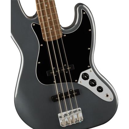 Contra Baixo Fender Squier Affinity Jazz Bass Cinza - Contrabaixo