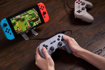 Imagem de Controlador com fio 8Bitdo Pro 2 com botões traseiros para Switch Grey