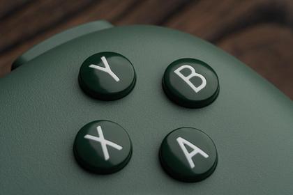 Imagem de Controlador com fio 8Bitdo Ultimate C Hall Effect para Xbox - Verde