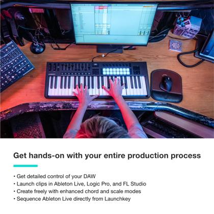 Imagem de Controlador de teclado MIDI Novation Launchkey 49 MK4 49 teclas