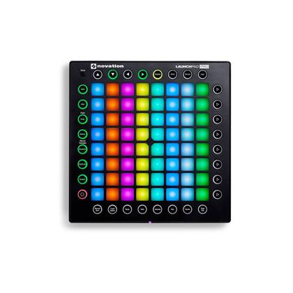 Controlador Midi Novation Launchpad PRO com 64 Teclas