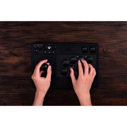 Imagem de Controle Arcade Stick Sem Fio 8BitDo para Xbox, Preto - 81JA02D