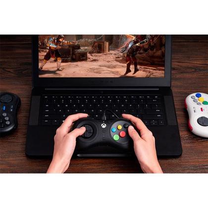 Imagem de Controle com Fio 8BitDo M30 para Xbox, Preto - 82DA01D