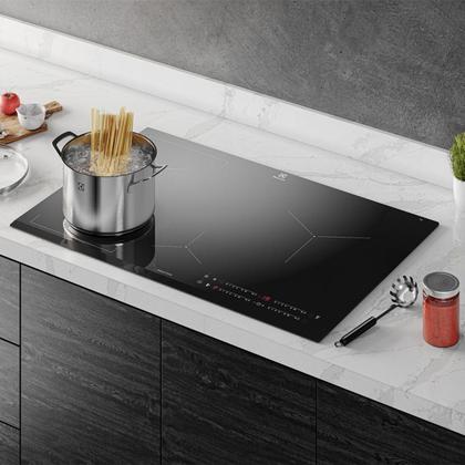 Imagem de Cooktop de Indução Electrolux 4 Bocas Unicook Preto IE80P
