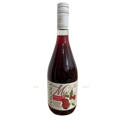 Imagem de Cooler de Morango com Vinho Pérgola Tinto Suave 750ml