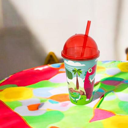 Imagem de Copo 550ml com Estampa de Princesa Tampa Sorvete e Canudo Ideal para Festas