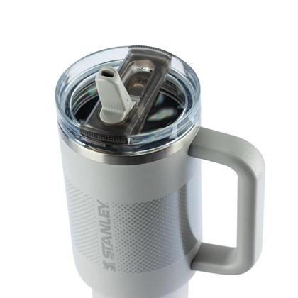 Imagem de Copo Com Canudo Stanley Quencher Protour 1.18l anti vazamento