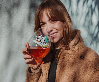 Imagem de Copo de vinho Silver Buffalo Disney Mickey Minnie Christmas