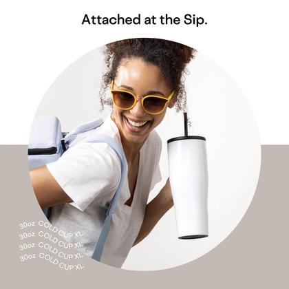 Imagem de Copo isolado Corkcicle Cold Cup XL 30 onças com alça de café com leite