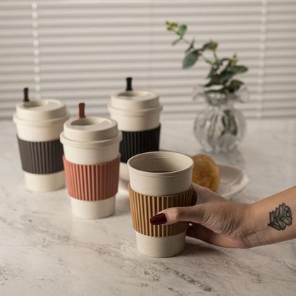 Imagem de Copo para café de bambu ecológico com tampa e mexedor Lyor 450 ml