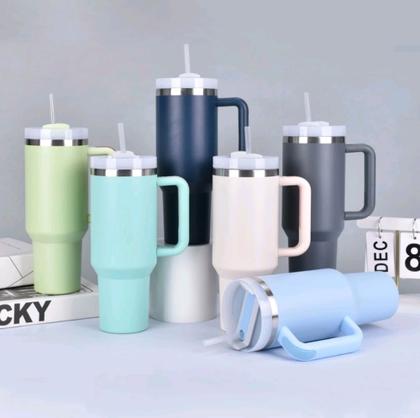 Imagem de Copo Térmico com Canudo 1200 ML Caneca  Garrafa de Água Café  Refrigerante Chá